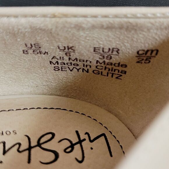 BRAND NEW LIFESTRIDE SEVYN GLITZ POINTED TOE PUMP - Picture 13 of 16